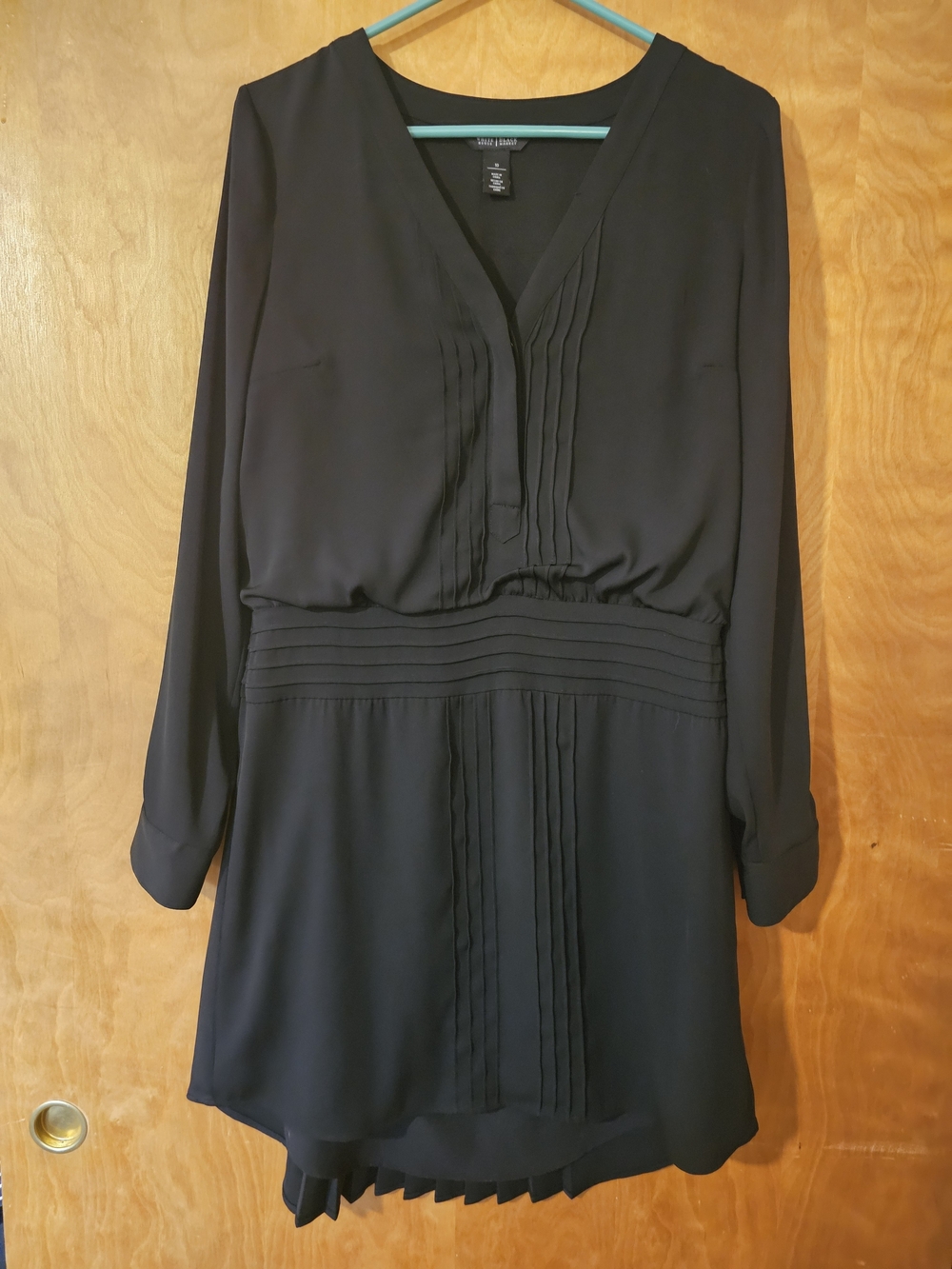 White House Black Market Long Sleeve Pleated Dress